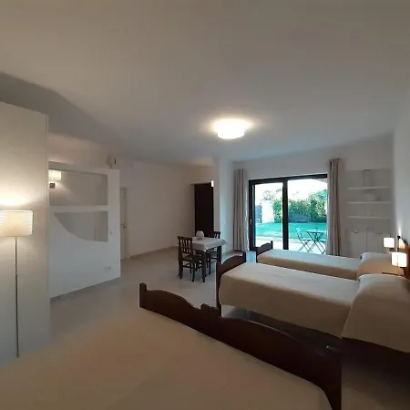 Maison Largure *