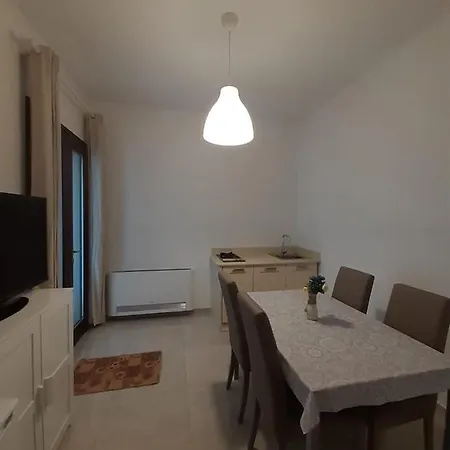 Maison Largure *