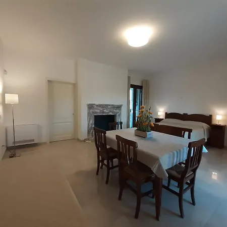 아파트 Maison Largure *
